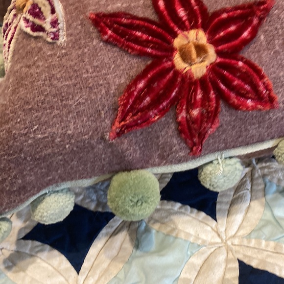 Anthropologie decorative pillow - Picture 7 of 8